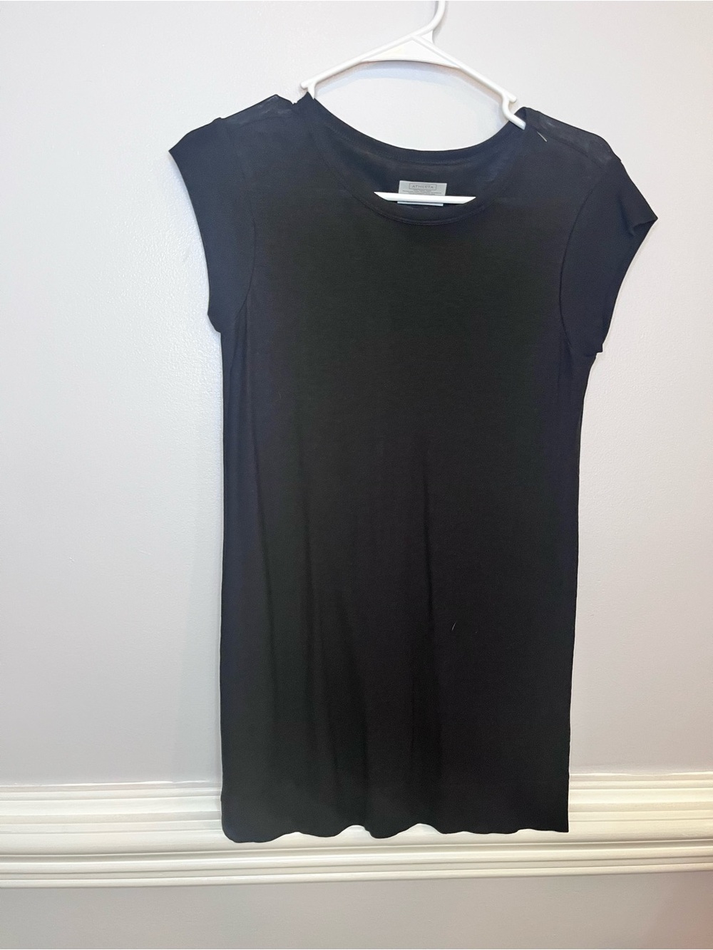 Athleta Black Cap-Sleeve Tank Top
